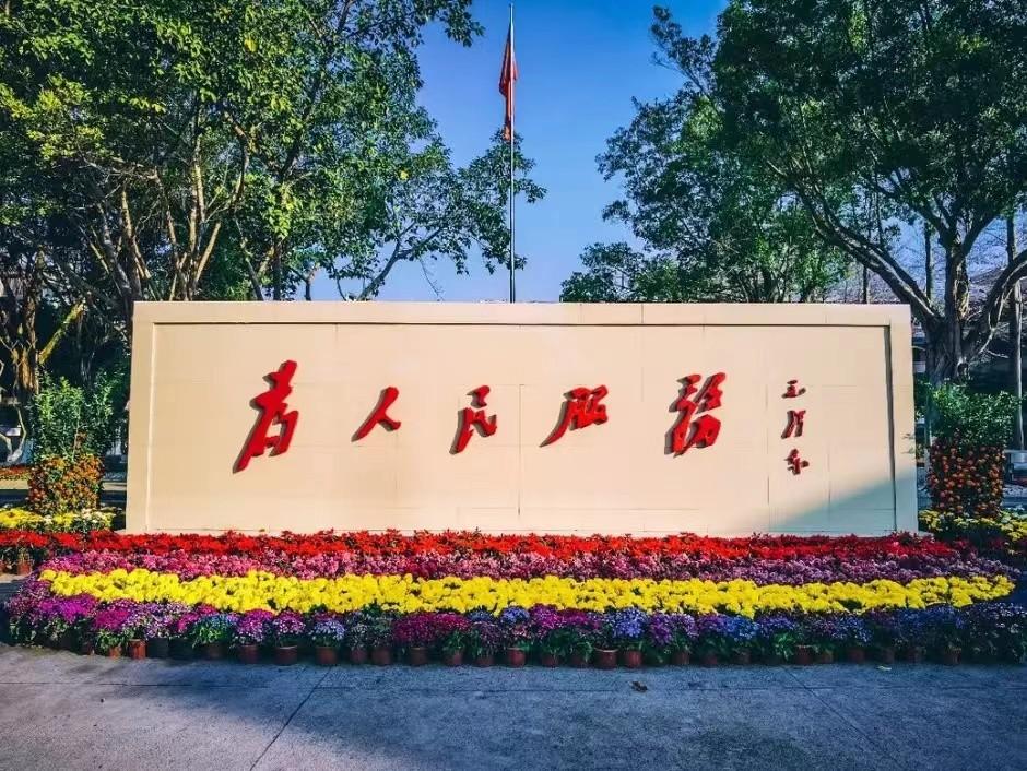 村支书断水断电，180头猪全死在养猪场，派出所：罚款500-4个养猪场被冲毁6000头死猪漂浮水面 村干部手写求助信