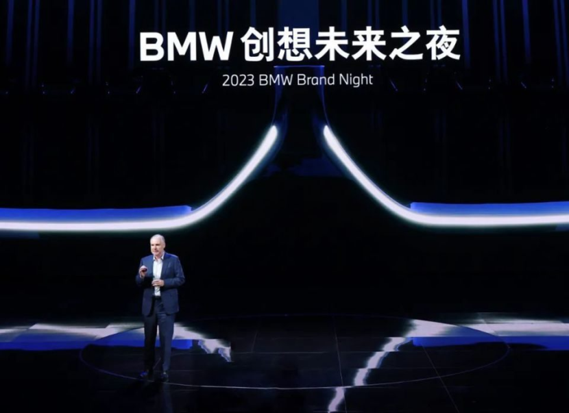 一杯冰淇淋引发的惨案，背后是宝马的败退（冰淇淋翻车事件）