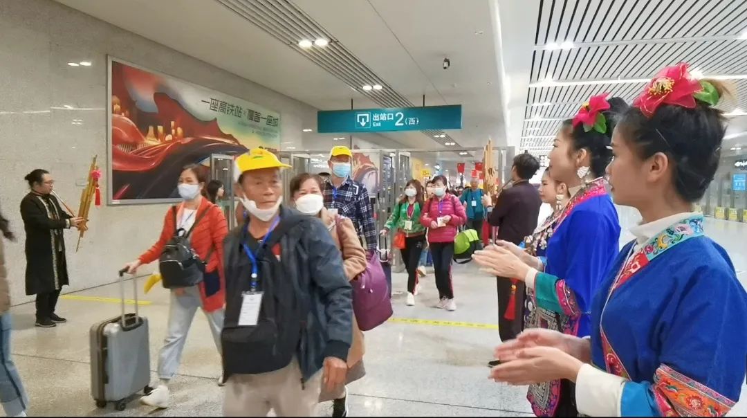 柳湛“山海情”，今年外地赴柳首趟旅游专列团来啦！-山海情 百科