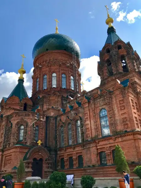 “全景东北”旅游专列6月5日首发，一共开行2列，每人最高4980元-东北旅游专线