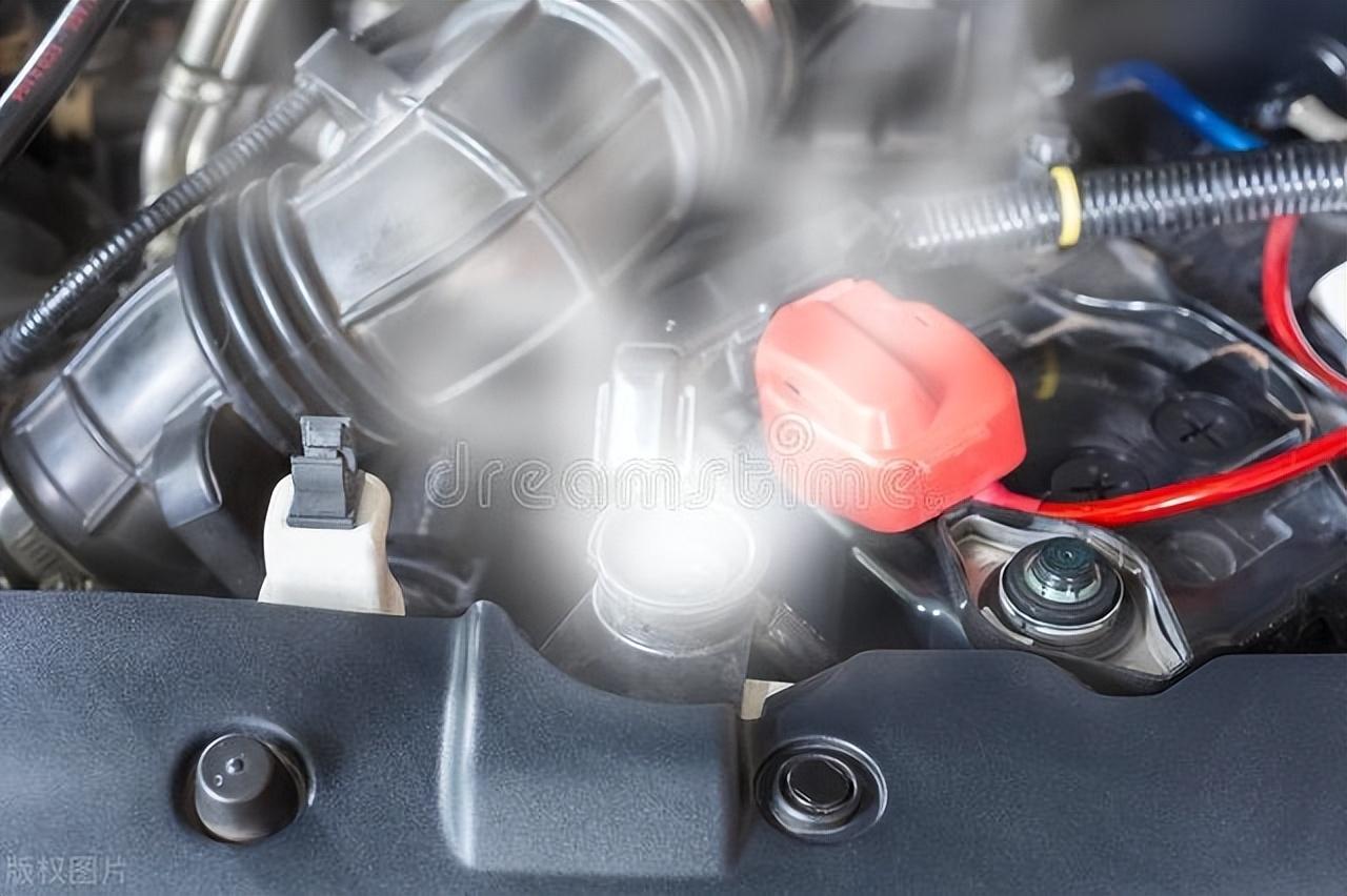 坟前停车，豪车自燃（坟前有车道好不好呀）