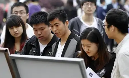 一个家庭有房有车无贷款，银行有30万存款，在国内算什么水平？-有车有房有三十万存款