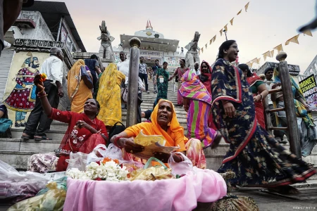 全球收入真相：月入1万2千块人民币刚刚够到了美国贫困线-月收入一万美金在美国什么水平