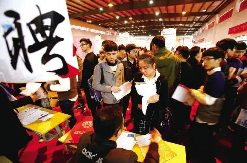 教育部举行“校园招聘月”系列活动，多措并举促进2023届高校毕业生就业-教育部2021校园招聘