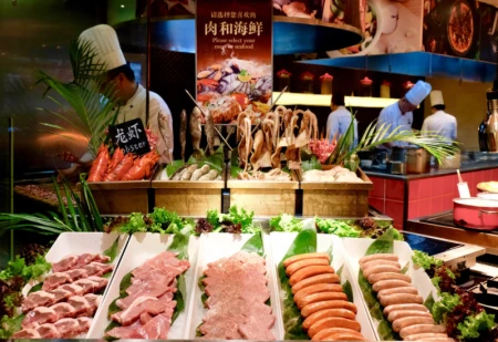 吃自助餐，4种“隐形贵菜”常被放在角落，看到不拿，老板偷着乐-自助餐里的隐形贵菜