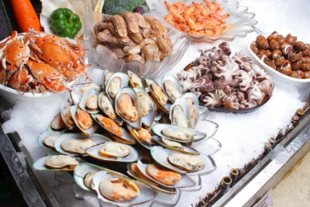 吃自助餐，4种“隐形贵菜”常被放在角落，看到不拿，老板偷着乐-自助餐里的隐形贵菜