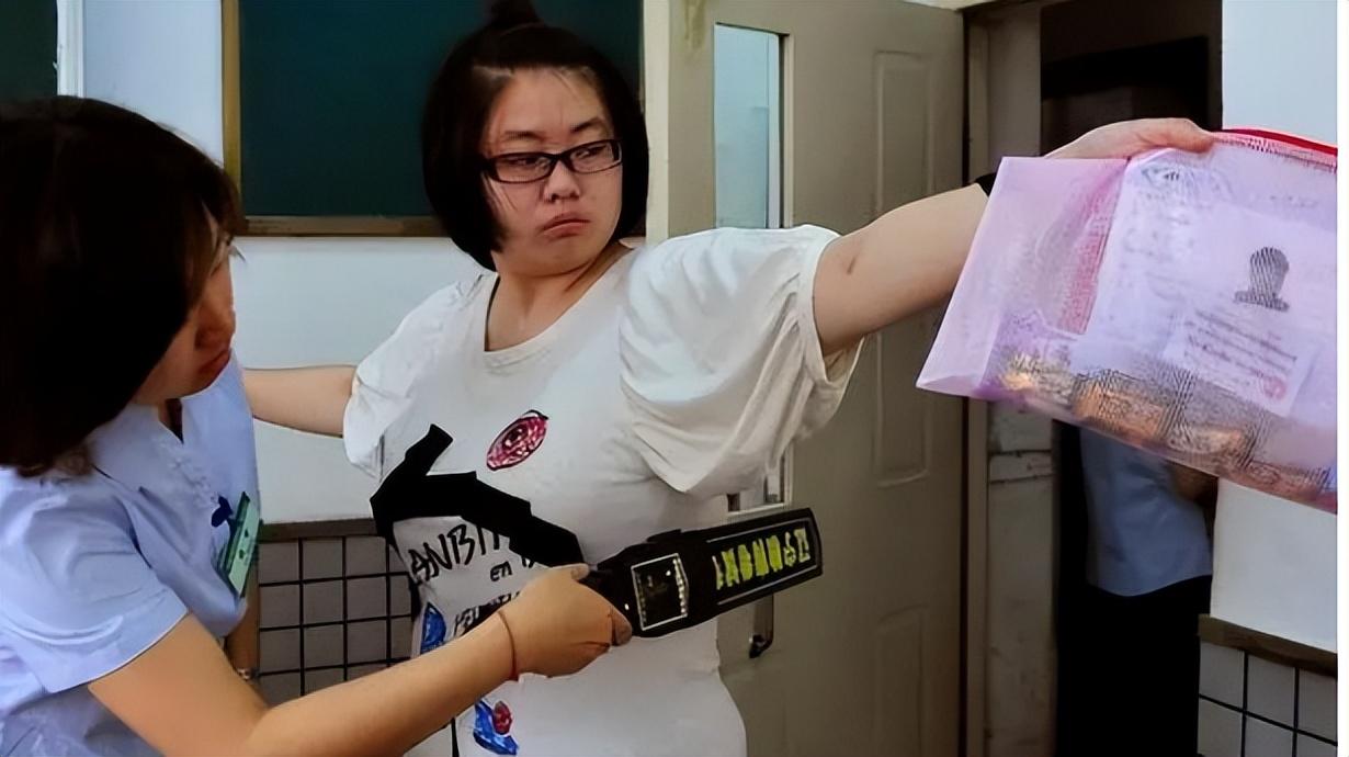 隔着屏幕都感受到了压迫！高考监控过程曝光，小动作高清可见-高考考场监控要求