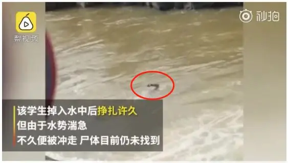 千万别这样自拍了……（别发自拍表情包）