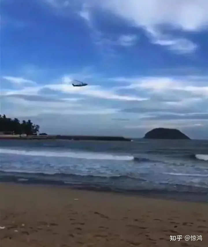 福建漳州:17名游客被卷入大海，11人死亡（福建漳州11人被卷入海水身亡视频曝光）