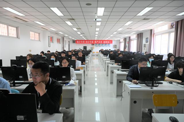 给分有理、扣分有据、严而有爱……记者直击河南2023年高考阅卷现场-河南22届高考改革了吗