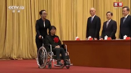 张桂梅入国史，被喷“迫害农村底层男性”，网络反智言论何其可怕！（张桂梅46年前）