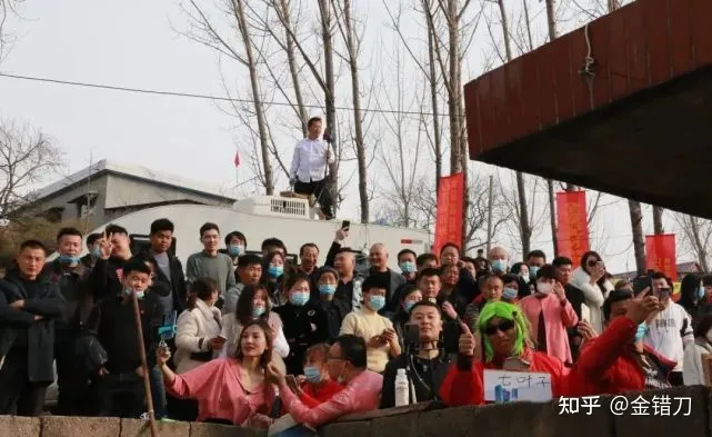 拉面哥爆火的第14天，这些土味网红终于被封杀了！-2021拉面哥