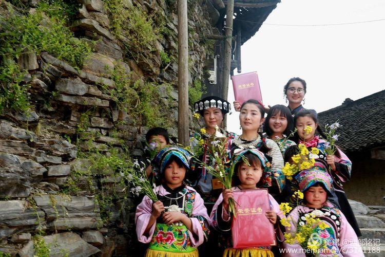 《村花》都是有故事的女人-村花是谁的外号 简历