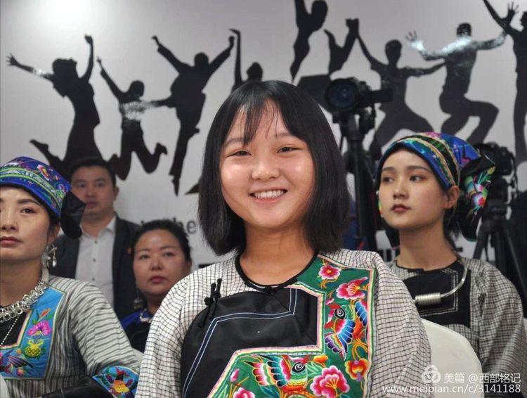 《村花》都是有故事的女人-村花是谁的外号 简历