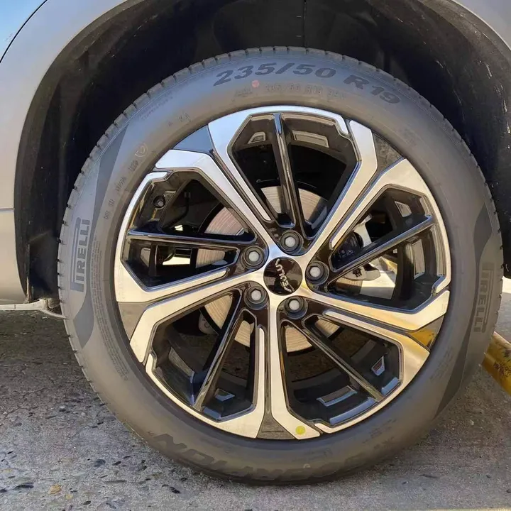 试驾官 | 评测东风风神皓极，真有实力还是徒有其表？-东风风神炫酷多少钱