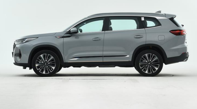 同价位对比，东风皓极VS瑞虎8 PRO谁更值得入手？-东风浩荡小说简介