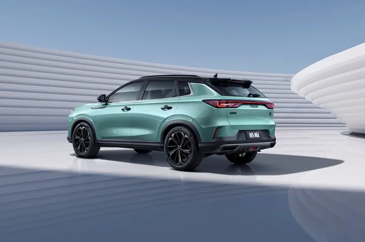 东风风神皓极正式发布 东风马赫双擎更省油-东风风神混动车价格