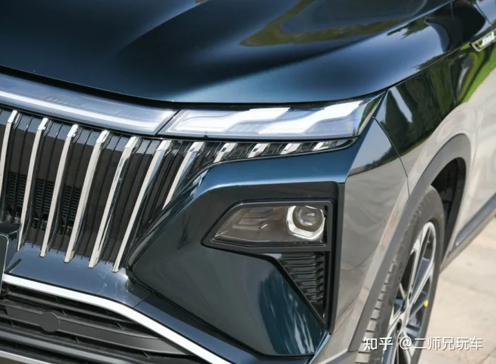 看颜值测空间，拼配置比动力，不到14万的风神皓极，值不值得买？-风神 suv