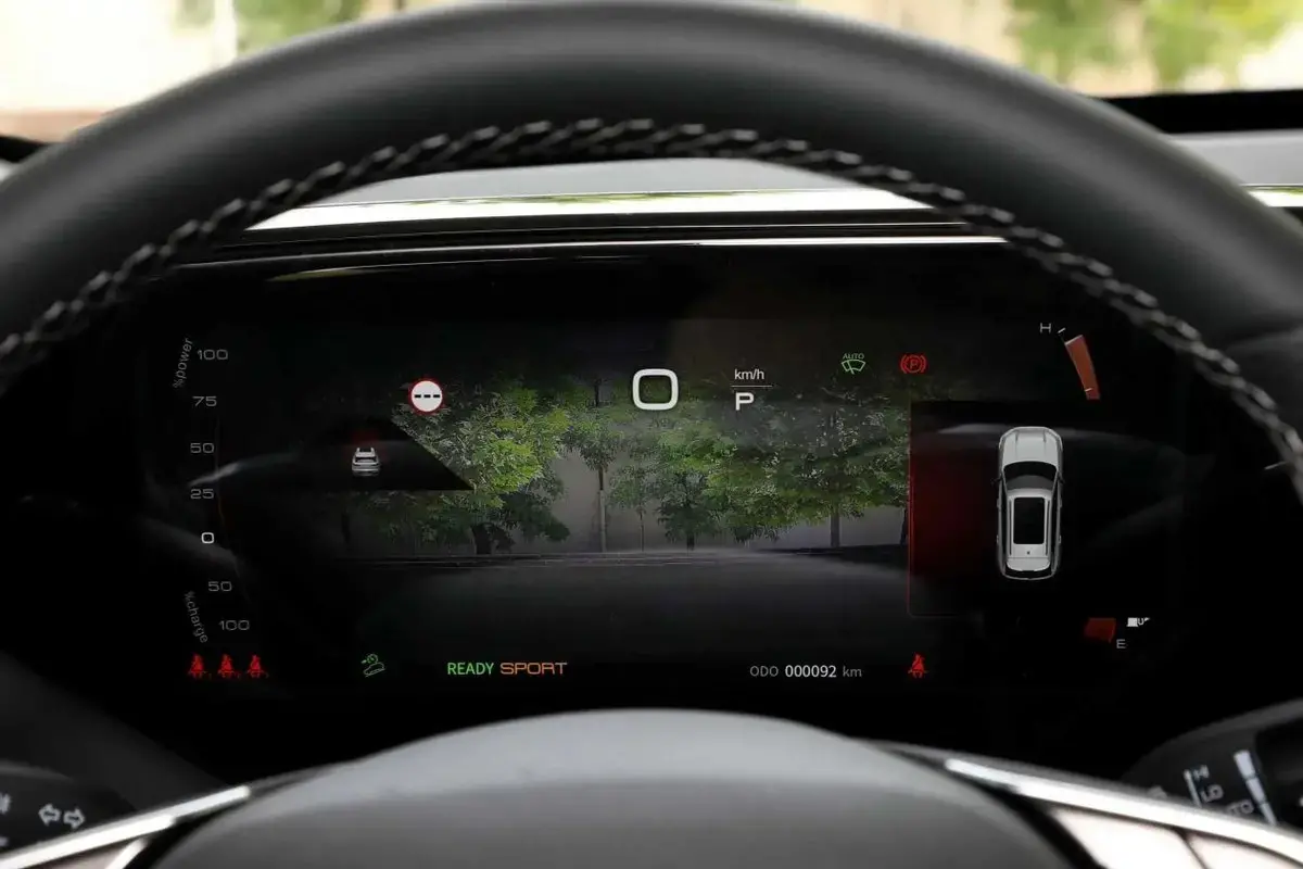 国产混动SUV新成员，评测皓极混动版，徒有虚名还是真有实力？-皓影混动版是什么意思