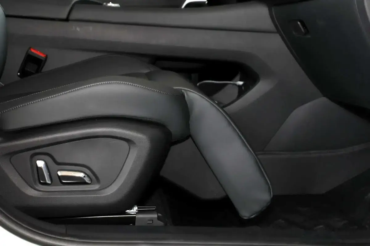 国产混动SUV新成员，评测皓极混动版，徒有虚名还是真有实力？-皓影混动版是什么意思