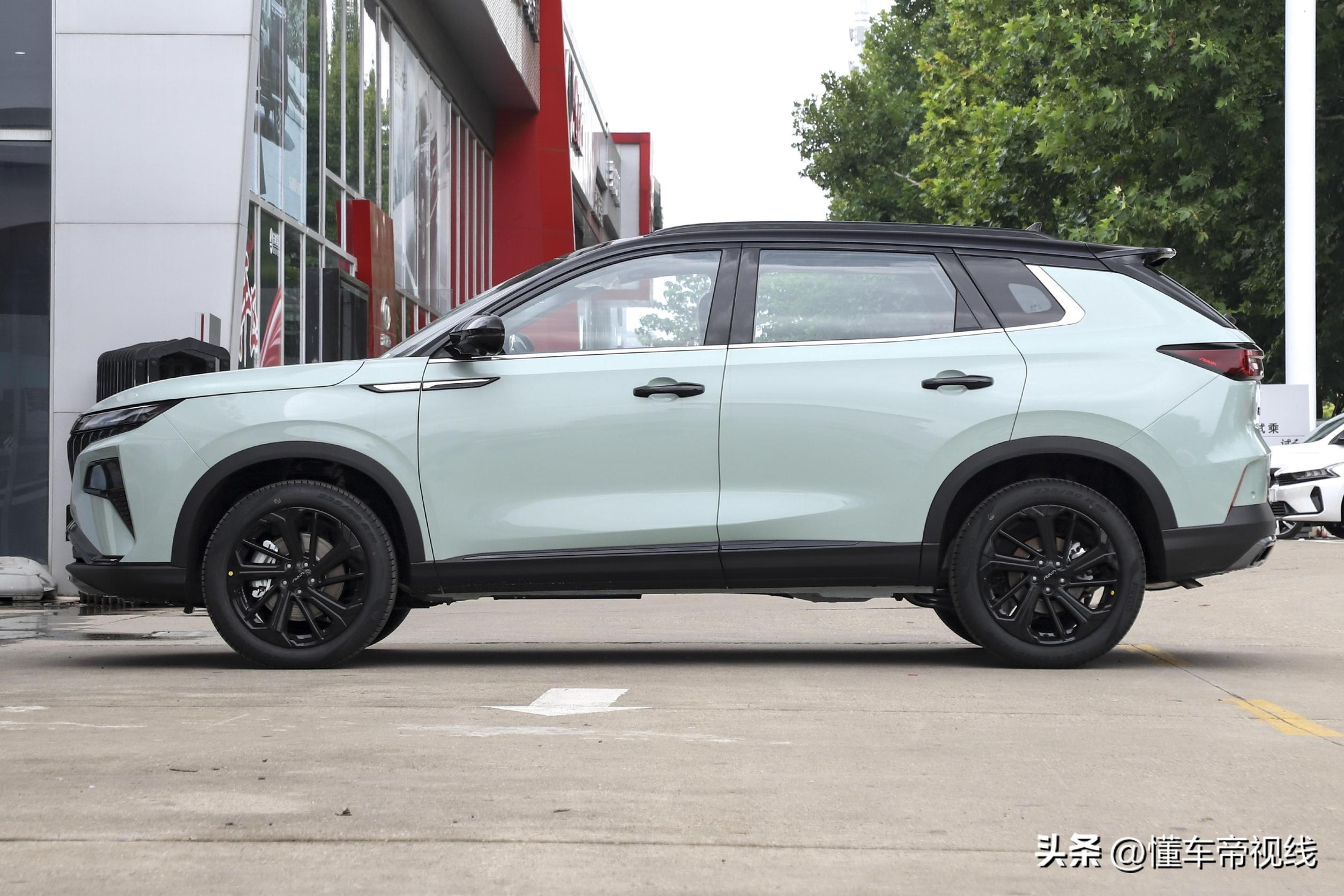 新车｜自主混动SUV再添一员，能跑又能省！东风风神皓极正式上市-东风风神纯电动