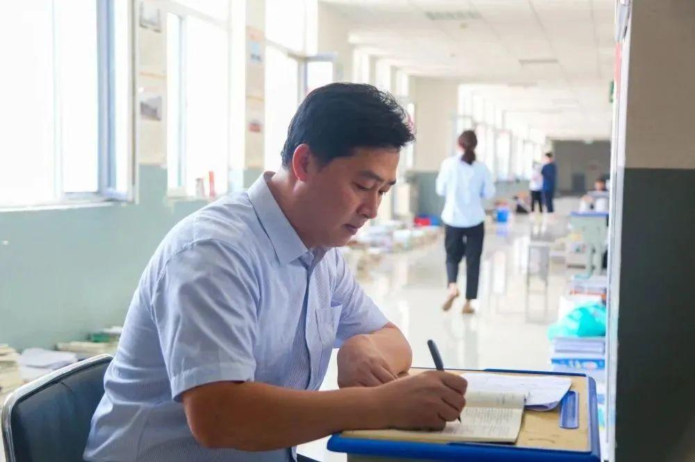 昌乐教师暖心助力高三学子迎接“高光时刻”-昌乐教师暖心助力心得体会感悟