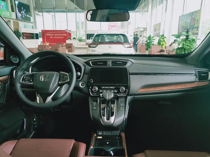 本田新CR-V到店实拍：外形小幅调整-全新本田CRV2023款试驾视频