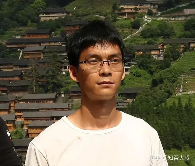 33岁“小镇做题家”为清华连续高考14年：今年考入上海交大的他，会去上吗？-小镇做题家之死