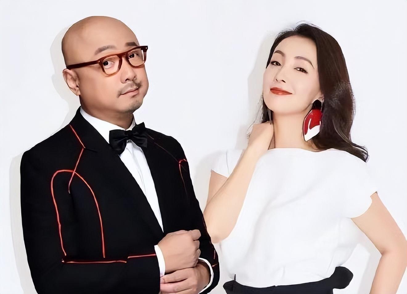 网传徐峥转移资产，逃往国外！本尊深夜回应：正在拍戏，一切安好（徐峥现身机场照片）