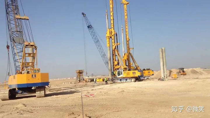 耗资近1500亿新建城区，如今无人他方，近百亿高楼也成烂尾工程！-中国在建高楼排名前十