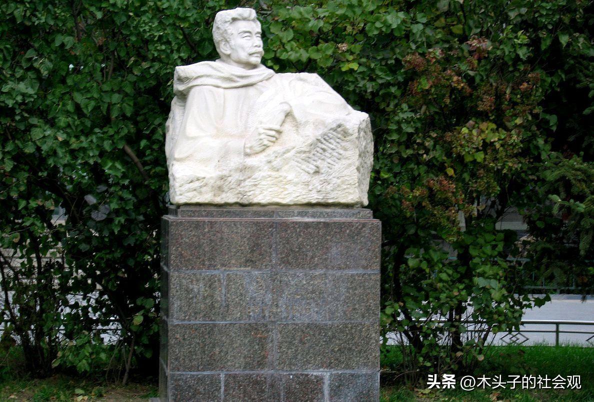 宝马MINI展台发钥匙扣，众多国人排队，网友：犹如鲁迅笔下的看客（老款宝马mini车钥匙换电池多少钱）