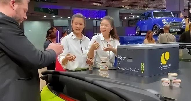 宝马Mini发声明:没关系!吃不到冰淇淋的中国人，会排队来领钥匙扣（宝马minijcw）