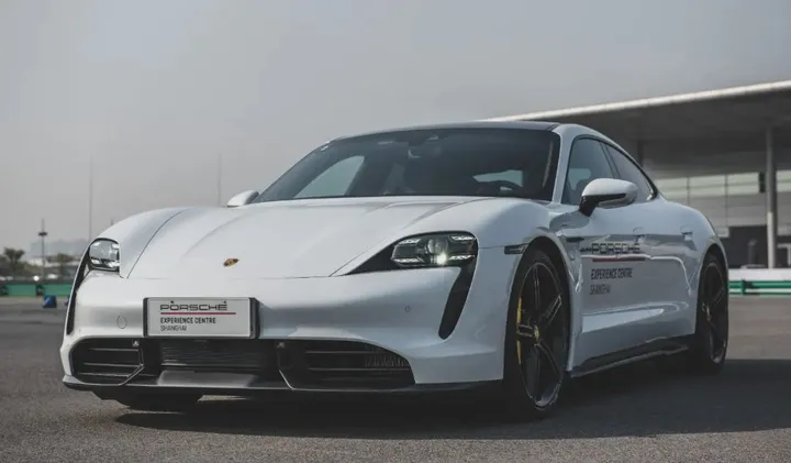 别以为我不知道你就是“四缸福克斯”​！​（四缸福克斯怎么样）