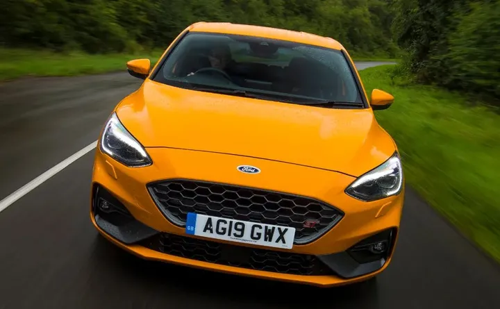 别以为我不知道你就是“四缸福克斯”​！​（四缸福克斯怎么样）