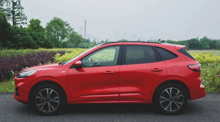 别以为我不知道你就是“四缸福克斯”​！​（四缸福克斯怎么样）