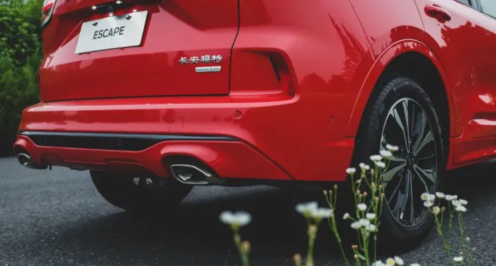 别以为我不知道你就是“四缸福克斯”​！​（四缸福克斯怎么样）