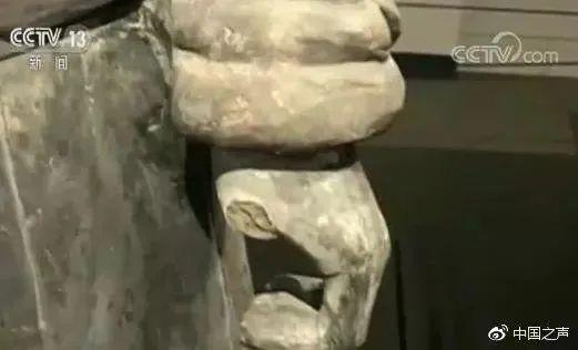 掰断兵马俑手指的美国男子认罪了，但……（美国男子掰断兵马俑手指案法律依据）