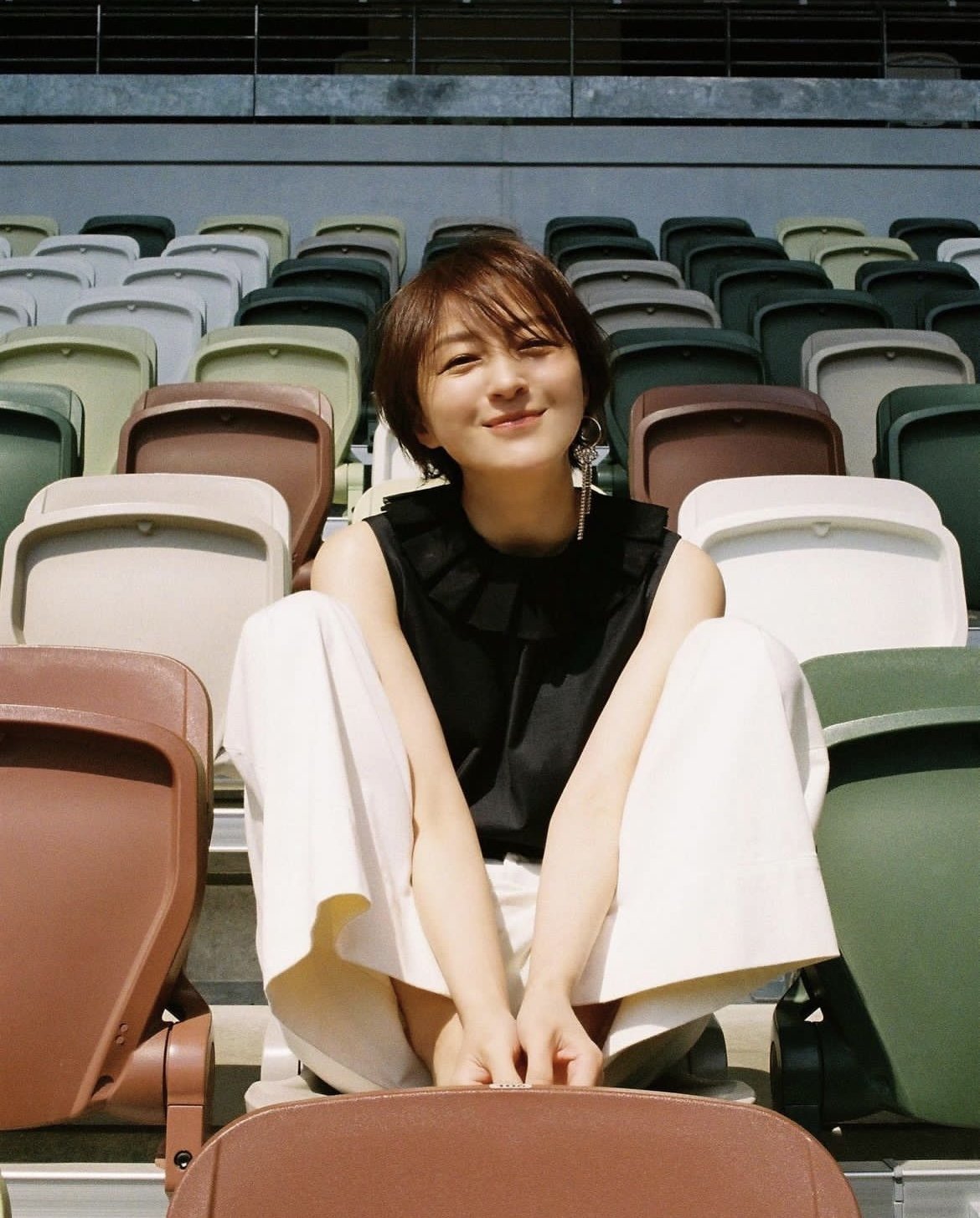 广末凉子承认出轨厨师后丢了4个工作，厨师的餐馆人气火爆（广末凉子新剧2021）