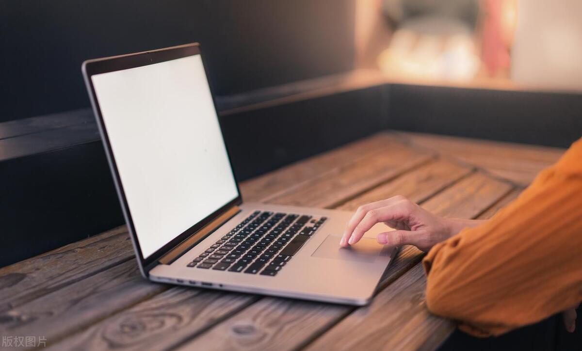 笔记本电脑排名性价比前十-笔记本电脑排名高性价比