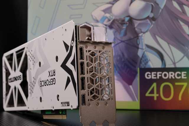 比RTX 3090 Ti便宜，还比RTX 3090 Ti能打！影驰 GeForce RTX 4070 Ti 星曜 OC显卡评测