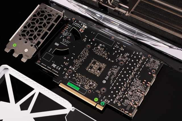 比RTX 3090 Ti便宜，还比RTX 3090 Ti能打！影驰 GeForce RTX 4070 Ti 星曜 OC显卡评测