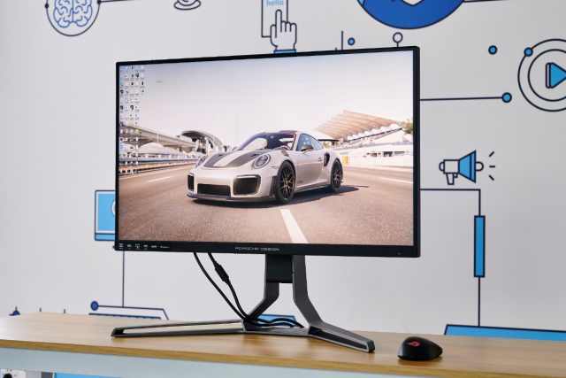 比RTX 3090 Ti便宜，还比RTX 3090 Ti能打！影驰 GeForce RTX 4070 Ti 星曜 OC显卡评测