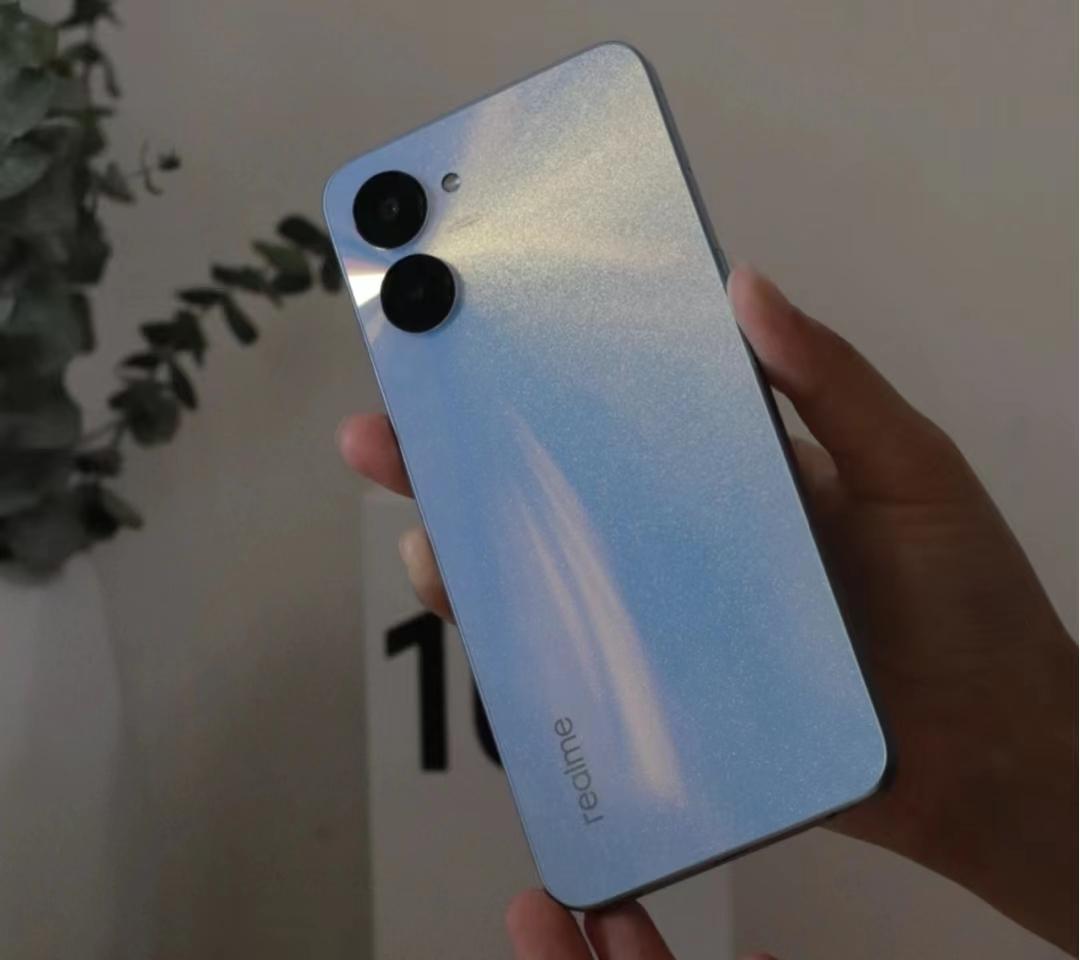 真我10s：千元手机的配置揭秘-真我一千多推荐