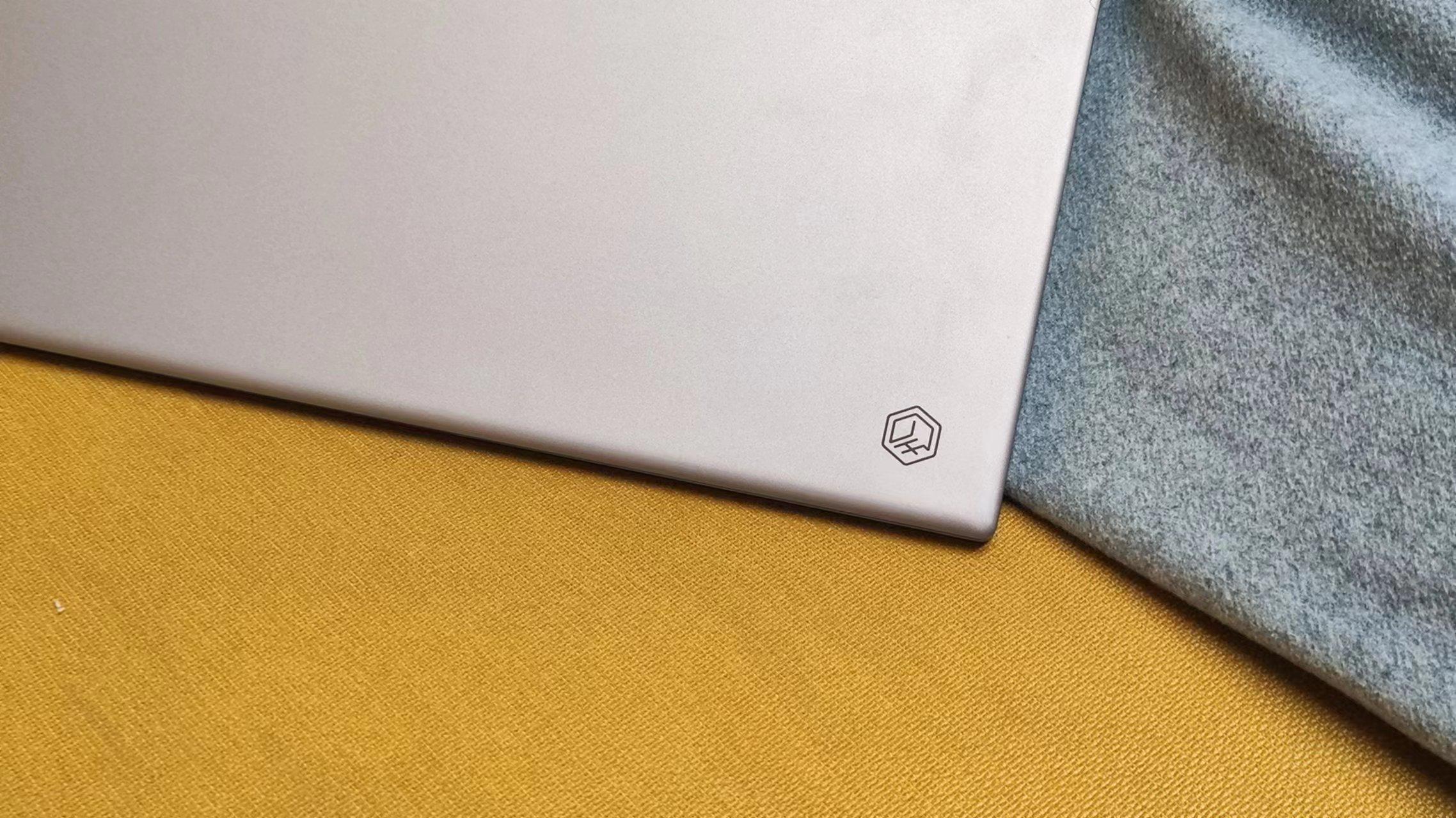 性价比党的终极选择？用了几天1000多的笔记本，居然感觉很棒-1000元左右的笔记本电脑哪个性价比高