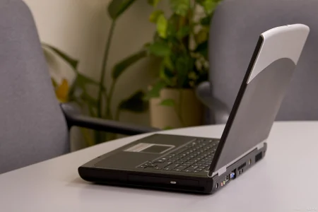 雷神是什么牌子旗下的电脑-雷神笔记本官网售后服务