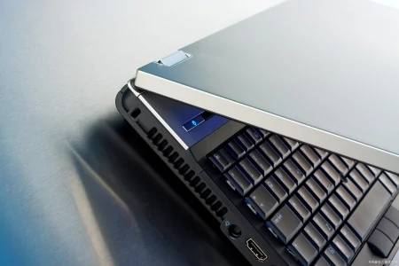 雷神是什么牌子旗下的电脑-雷神笔记本官网售后服务