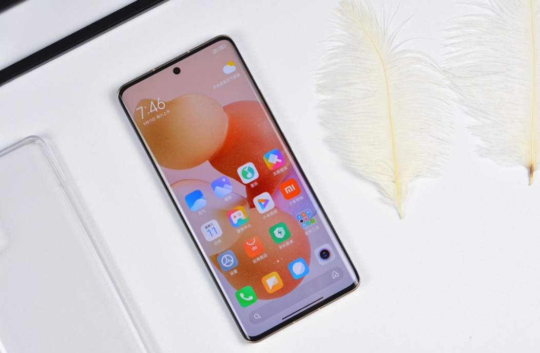 为什么全网劝我买iPhone 13，iPhone 14真的是鸡肋吗？-是买苹果13还是等苹果14