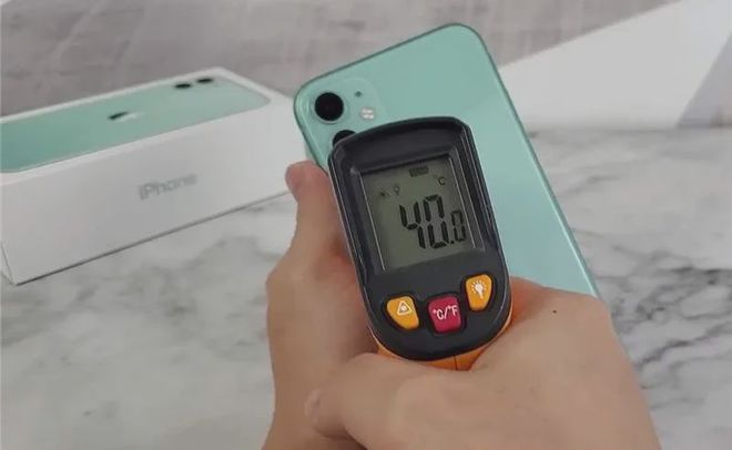 与系统版本影响不大，iPhone发热的真正原因是这个!-苹果手机发烫是硬件问题还是软件问题