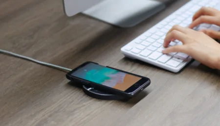 充电手机特别烫是什么原因-充电手机特别烫怎么回事