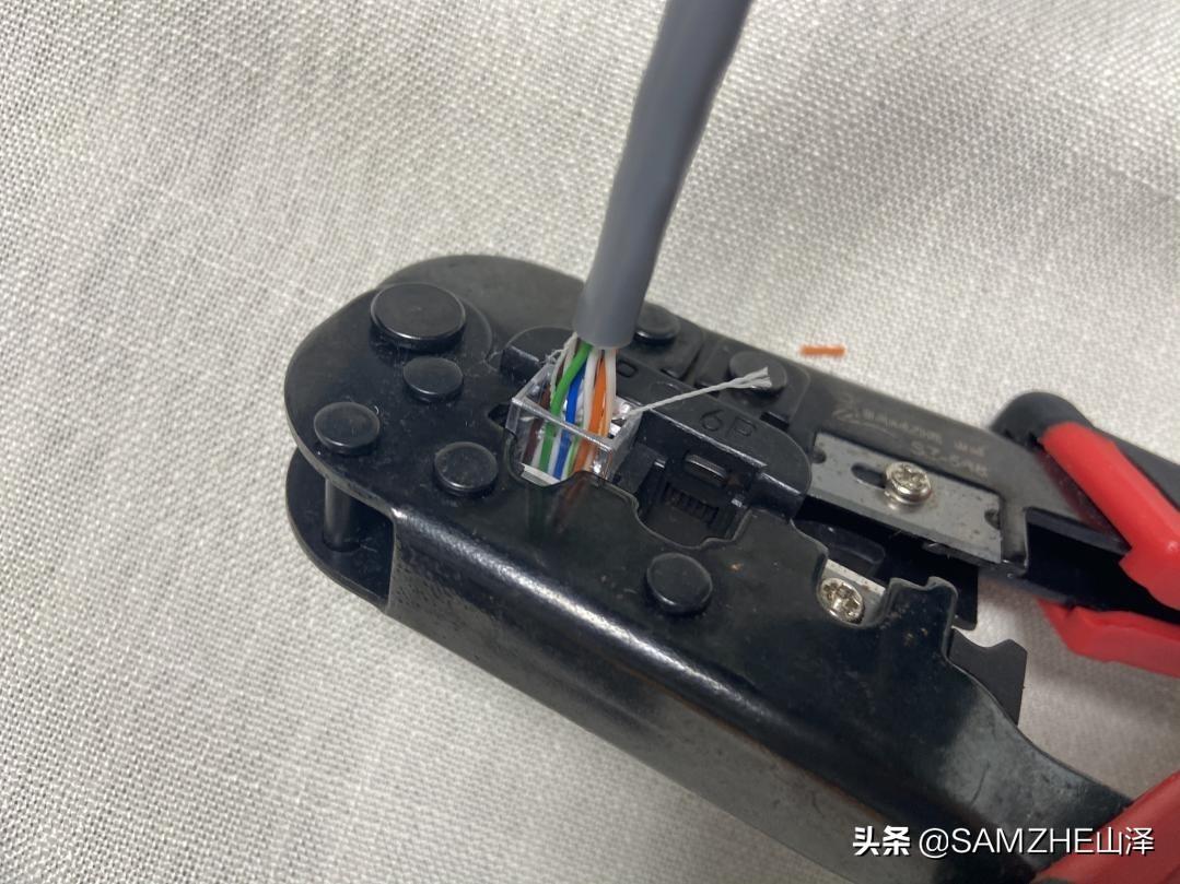 原来这两类网线接水晶头有这么大的区别！千万别接错-请问网线水晶头怎么接